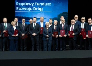Rządowe wsparcie dla inwestycji samorządowych wyniesie 2,7 mld zł